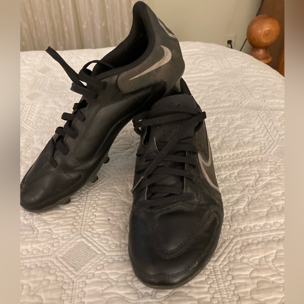 Nike Tiempo Legend 9 Club MG Men's Soccer Cleats DA1176-007 Sz 6.5